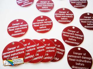 Rode aluminium plaatjes rond 30mm met gat